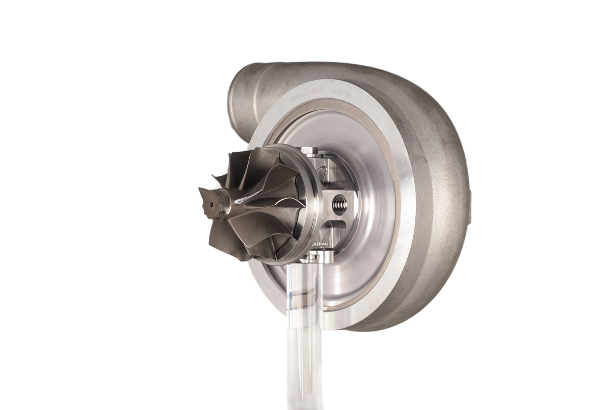 Xona XR 8269S X3C turbo, front angle showing compressor wheel, housing and shaft
